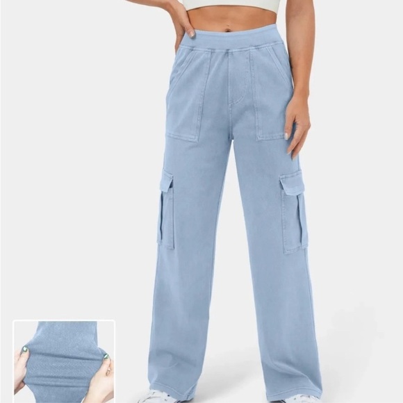 Halara Magic Mid Rise Straight Leg Stretchy Knit Cargo Jeans Light Blue L - Picture 1 of 11